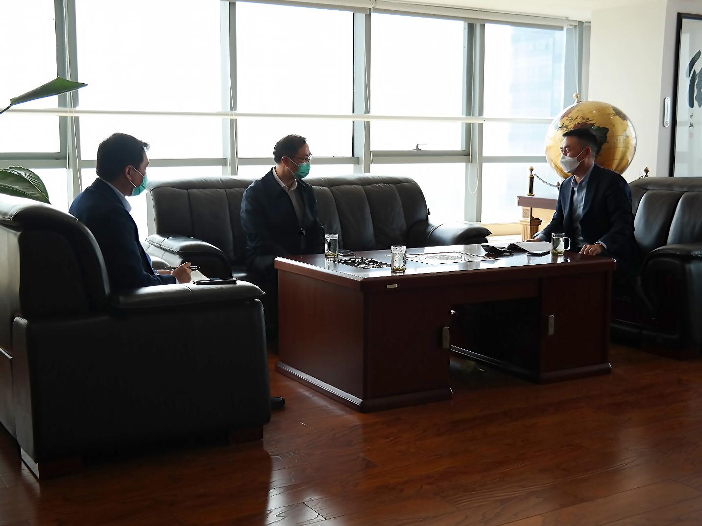 <b>黨委書記來金昊了解疫情對企業(yè)的影響</b>